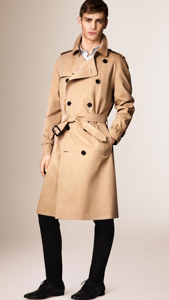 The Westminster Heritage Trench Coat from Burberry in Beige now comes with optional embroidered monogram with your initials